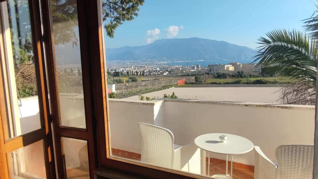 B&B Il Giardino Di Villa Anna Trecase Ngoại thất bức ảnh