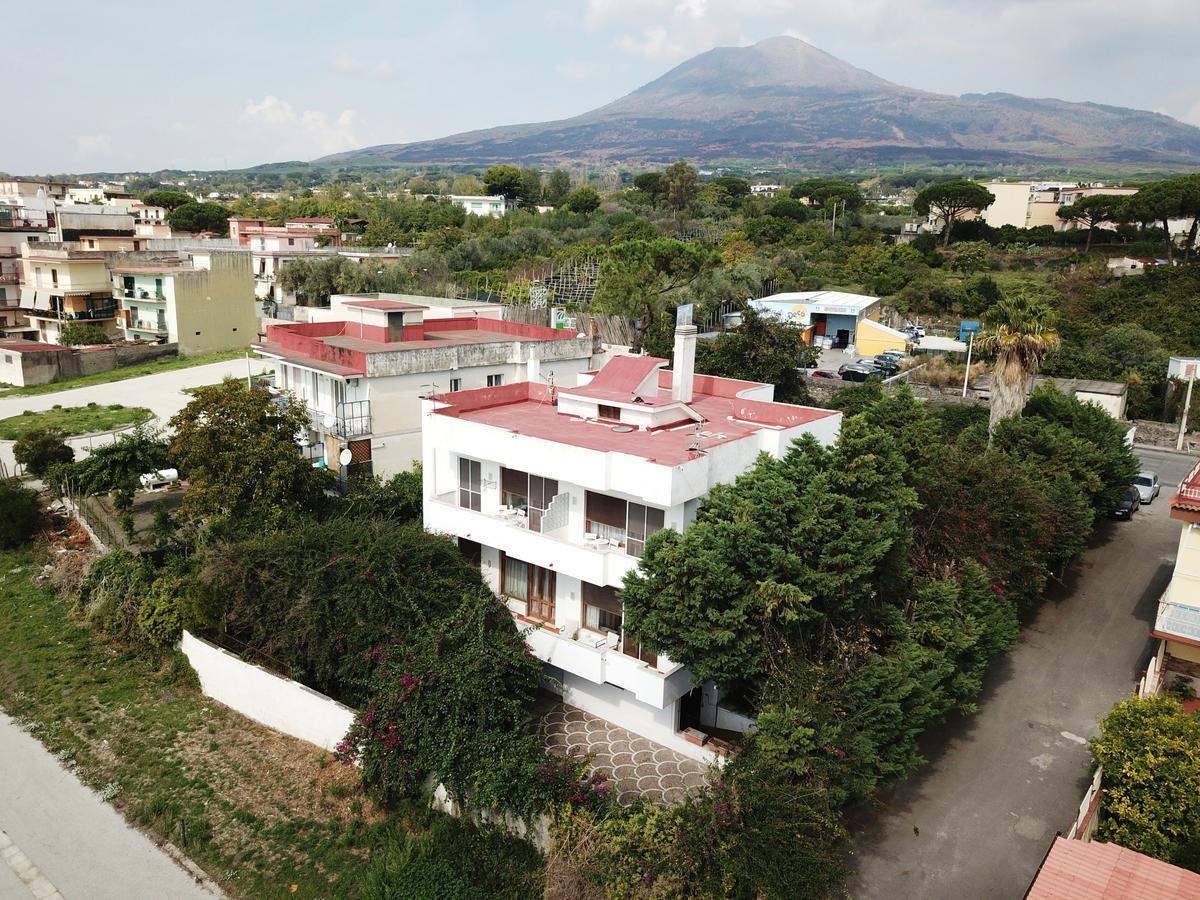 B&B Il Giardino Di Villa Anna Trecase Ngoại thất bức ảnh
